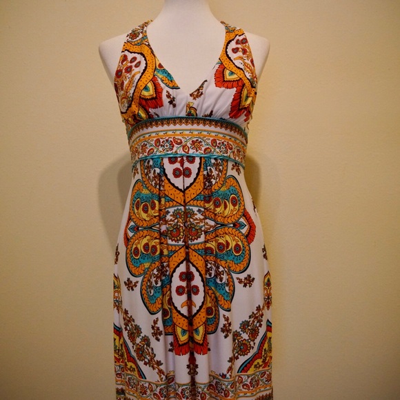 Bohemian Halter Top Dress - Picture 6 of 9